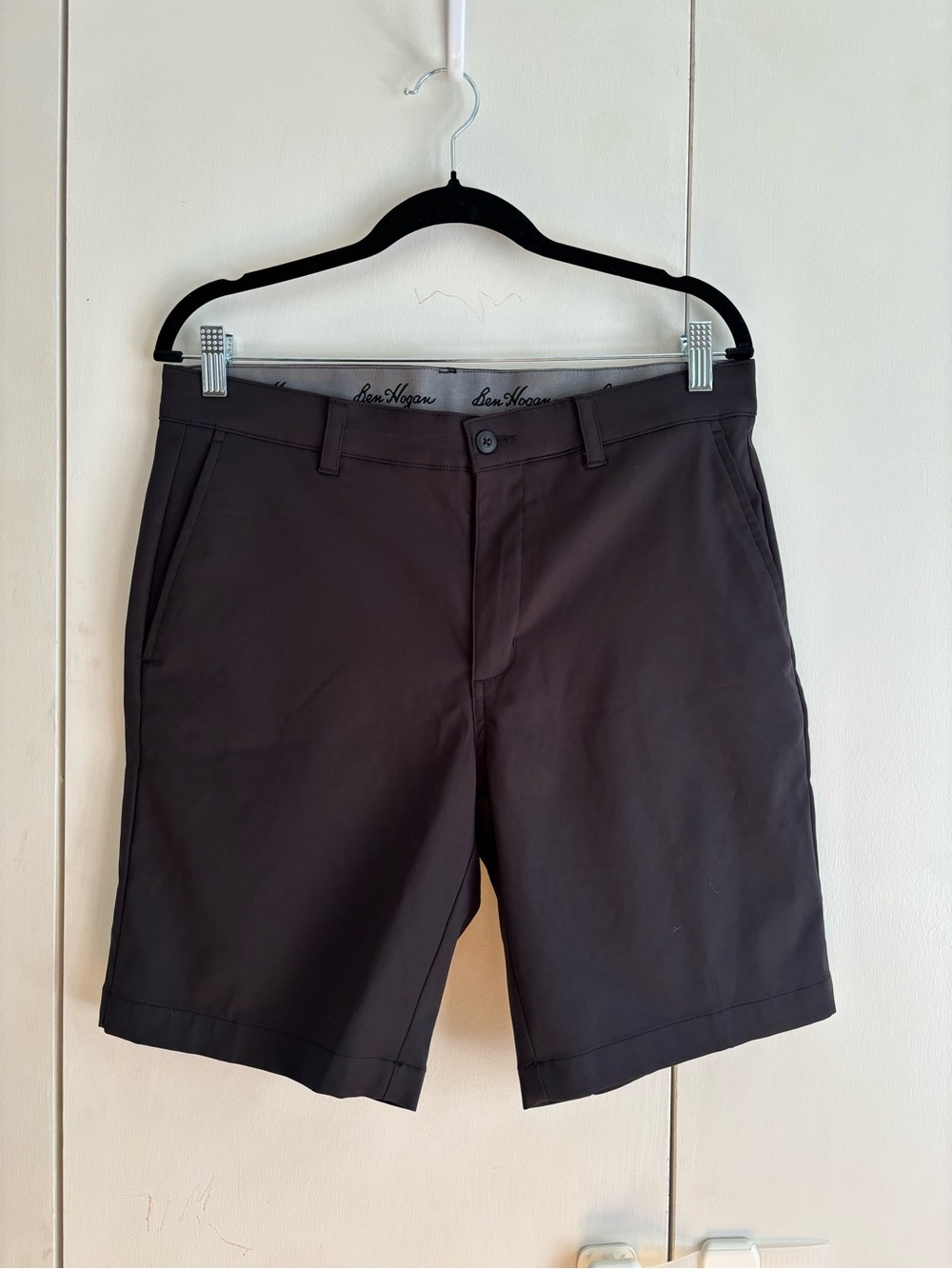 Hogan Men's Dark grey Flat-Front Casual stretch sweat wicking Shorts